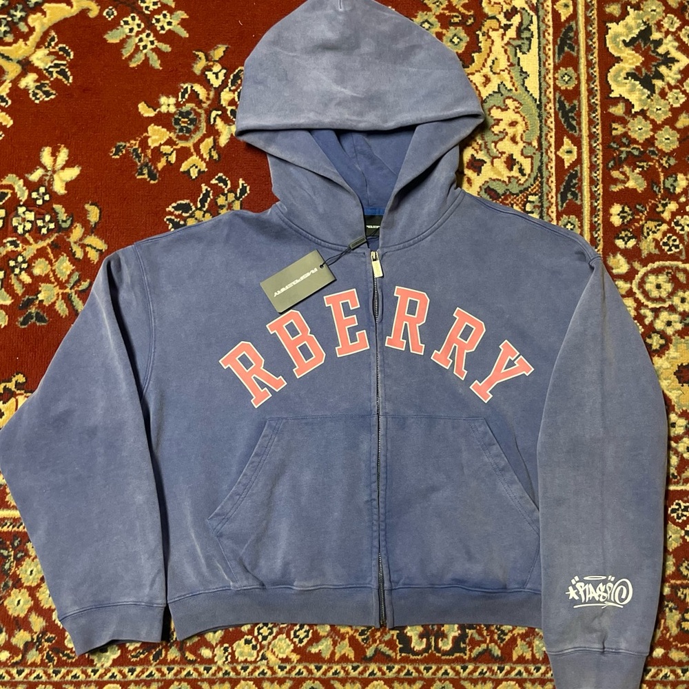 GV Gallery VIP Zip Up